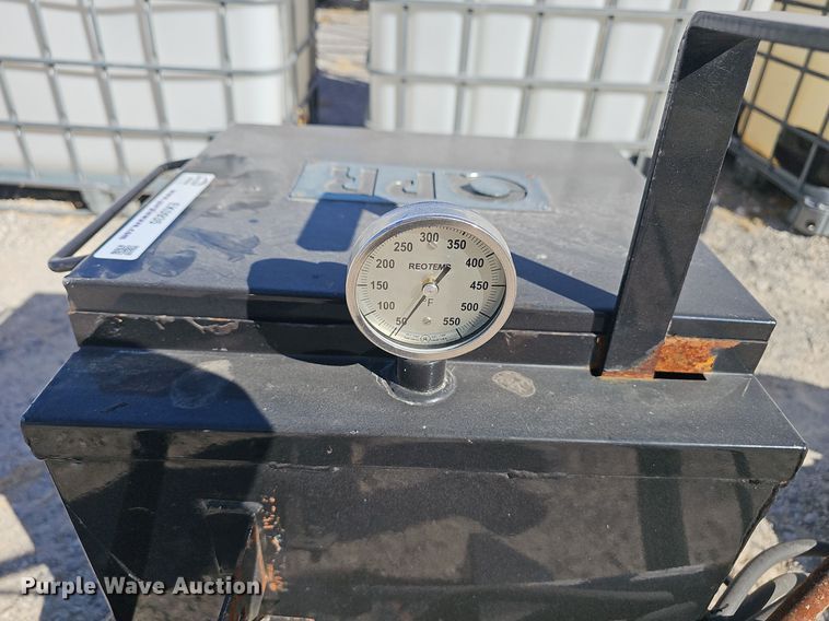 image for item EK0935 QPR 6690 melter applicator