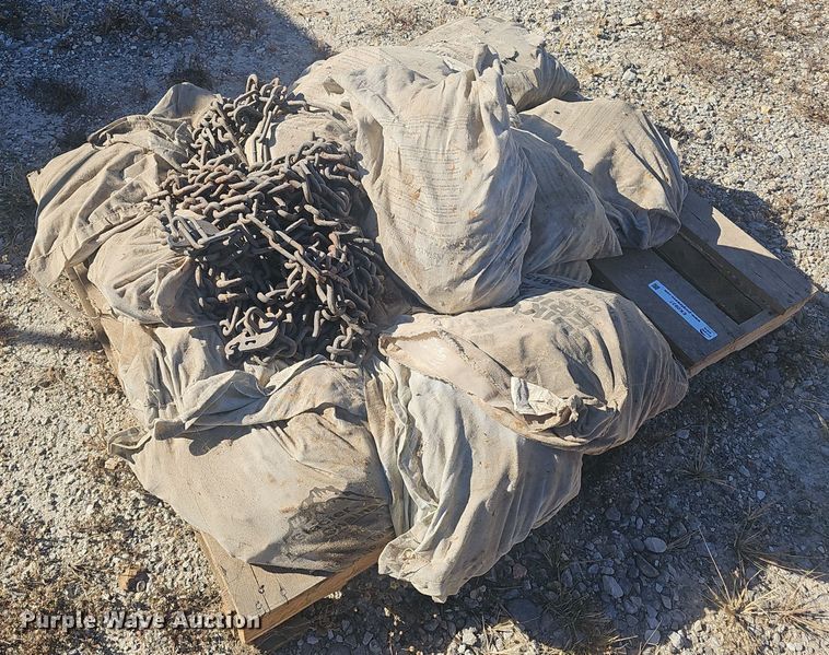 image for item EK0937 (14) Quick Grip tire chain packs 