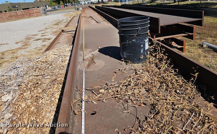 image for item EK0952 (7) steel I-beams