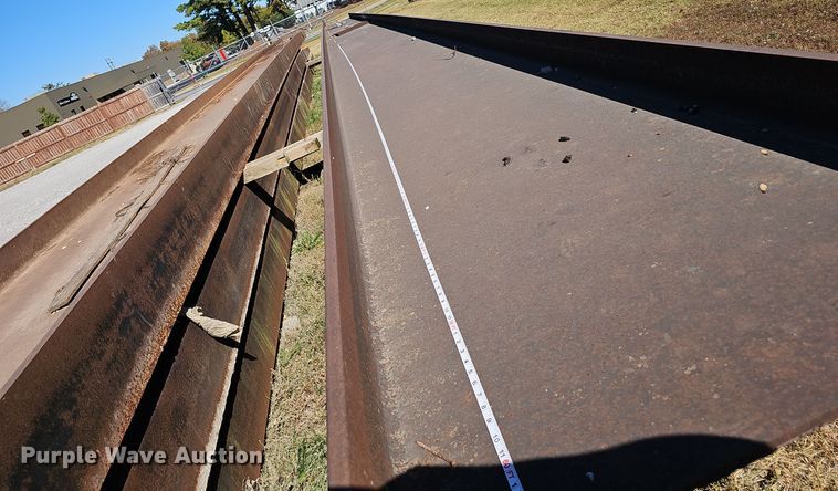 image for item EK0952 (7) steel I-beams