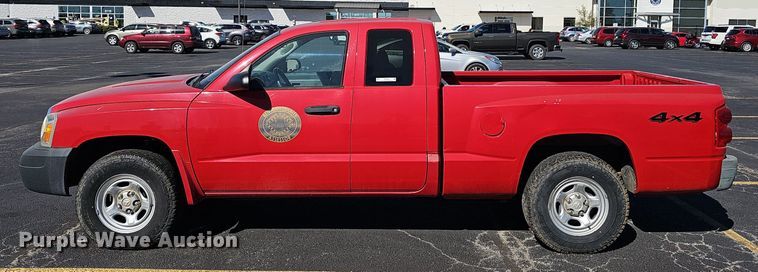 image for item EK0958 2006 Dodge  Dakota  Club Cab pickup truck