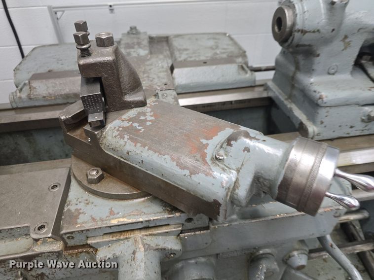 image for item EK2316 1942 Monarch 16