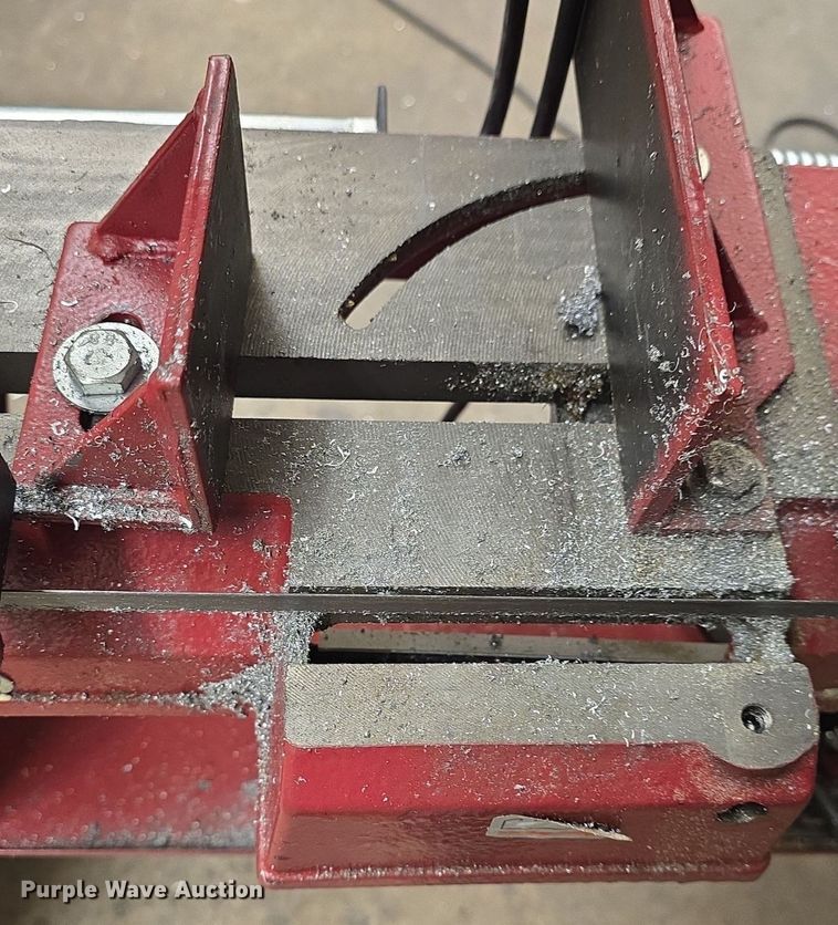 image for item EK2319 Central Machinery metal cutting bandsaw