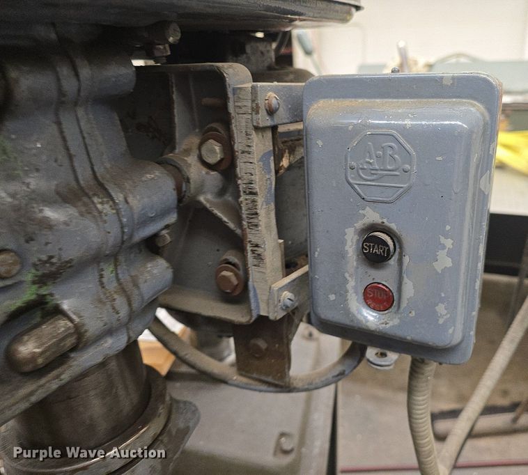 image for item EK2324 (2) Delta drill presses