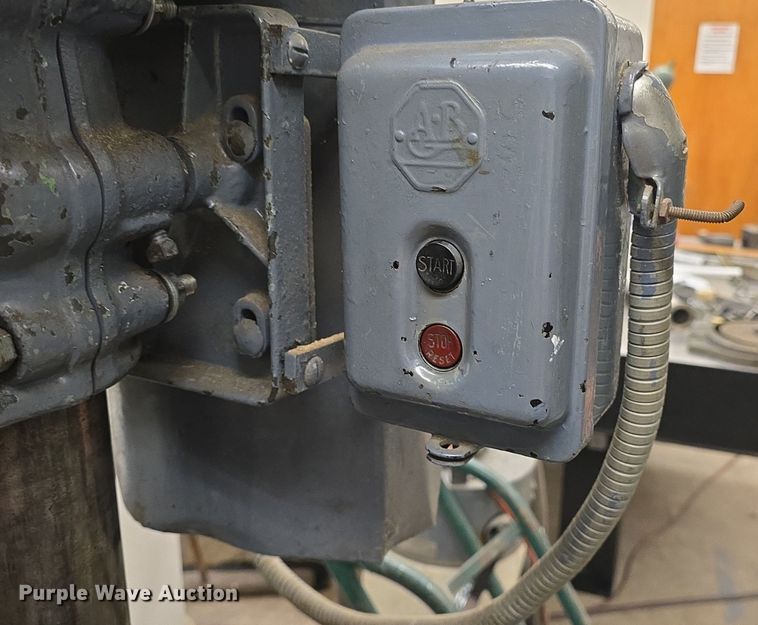 image for item EK2324 (2) Delta drill presses