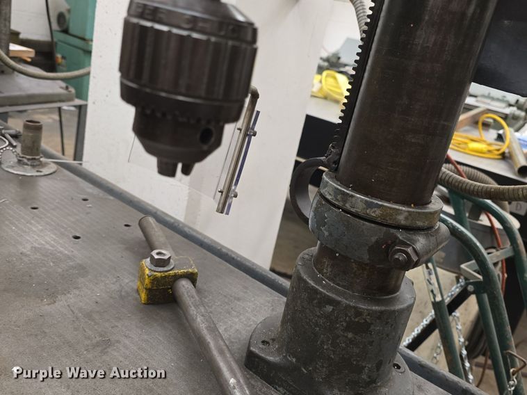 image for item EK2324 (2) Delta drill presses