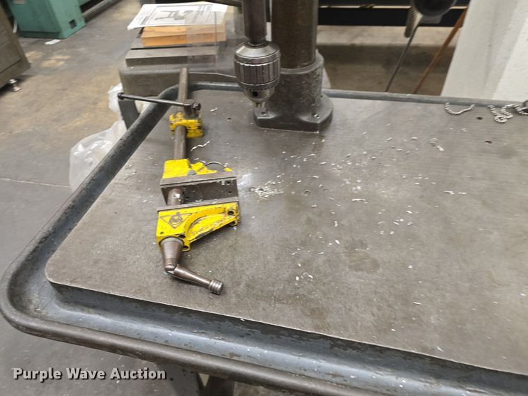 image for item EK2324 (2) Delta drill presses