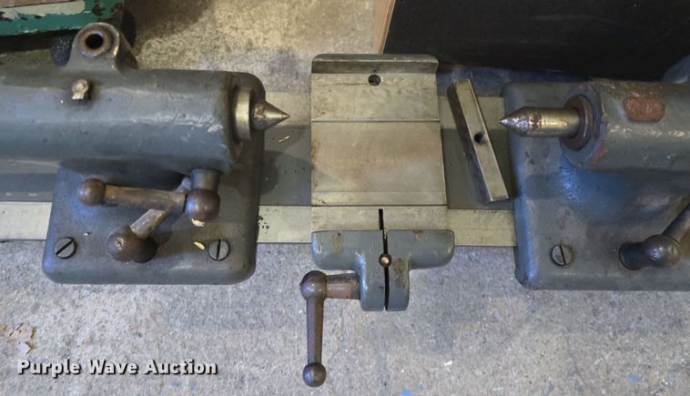 image for item EK2326 Brown & Sharpe pivot center