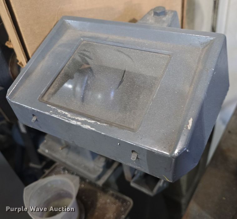 image for item EK2328 Cadet 101 grinder