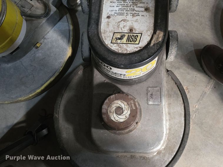 image for item EK2334 (4) floor buffers