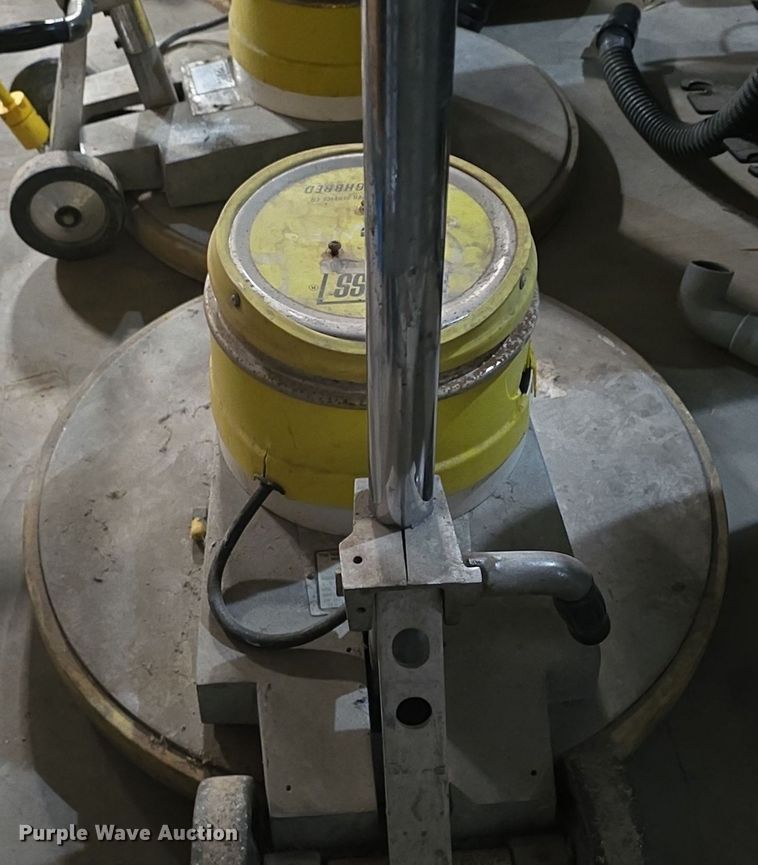 image for item EK2334 (4) floor buffers