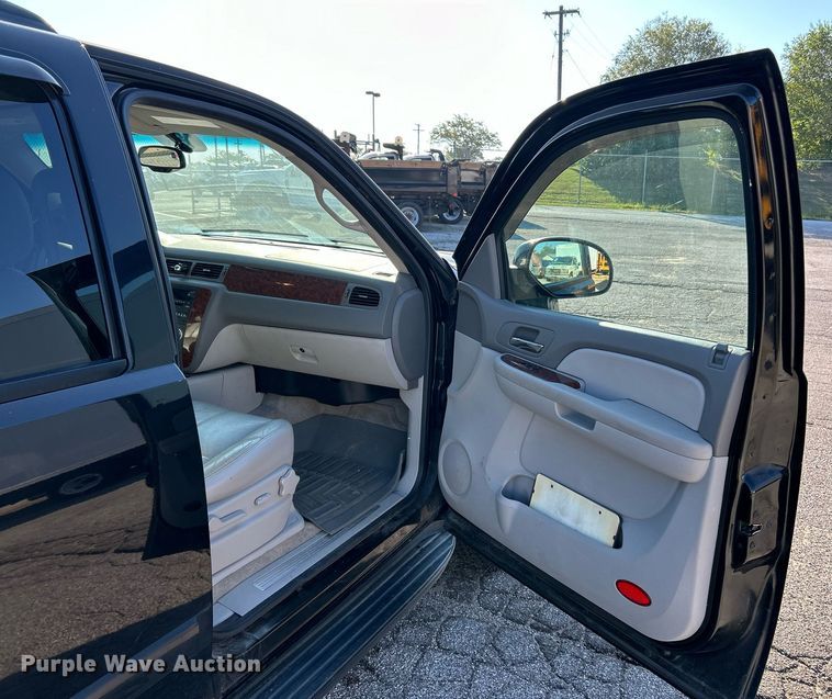 image for item EK3388 2008 Chevrolet Tahoe  SUV