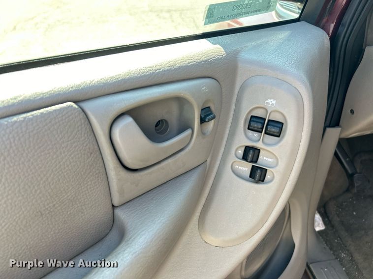 image for item EK3393 2002 Dodge  Grand Caravan Sport van