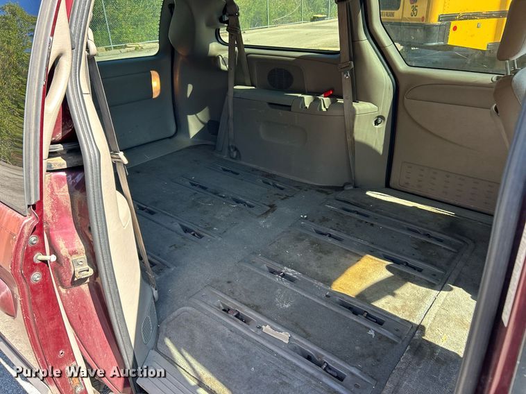 image for item EK3393 2002 Dodge  Grand Caravan Sport van