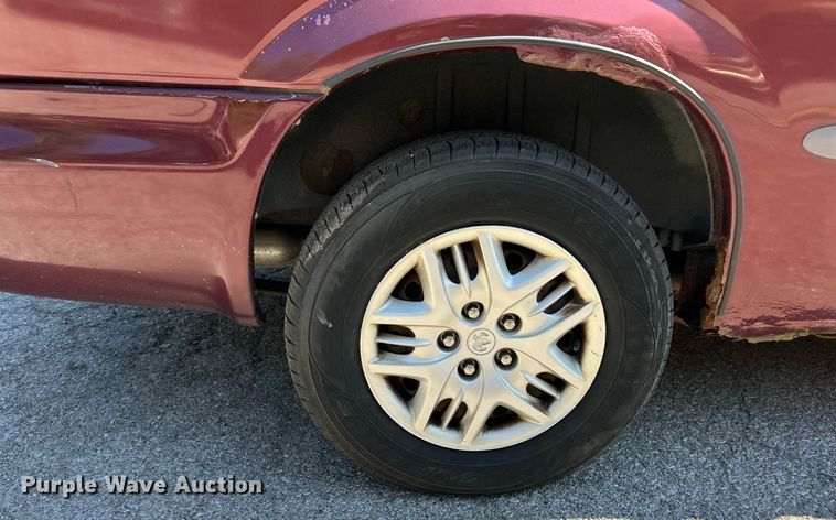 image for item EK3393 2002 Dodge  Grand Caravan Sport van