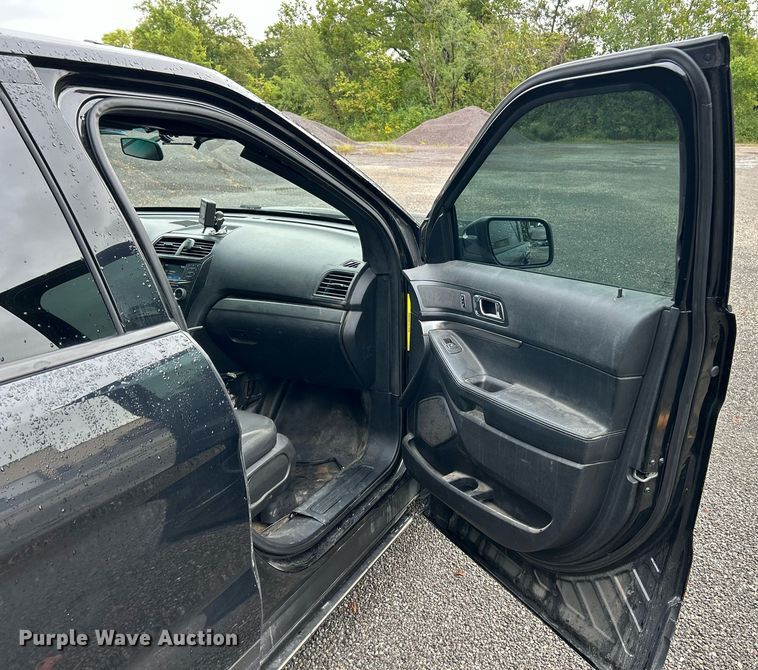 image for item EK3406 2017 Ford Explorer Police Interceptor SUV