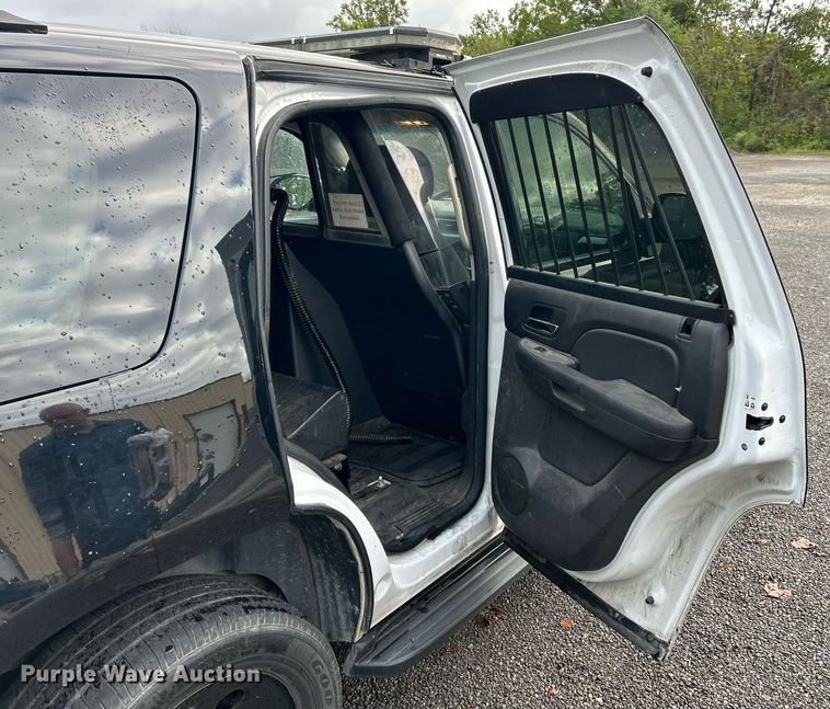 image for item EK3407 2013 Chevrolet  Tahoe Police SUV
