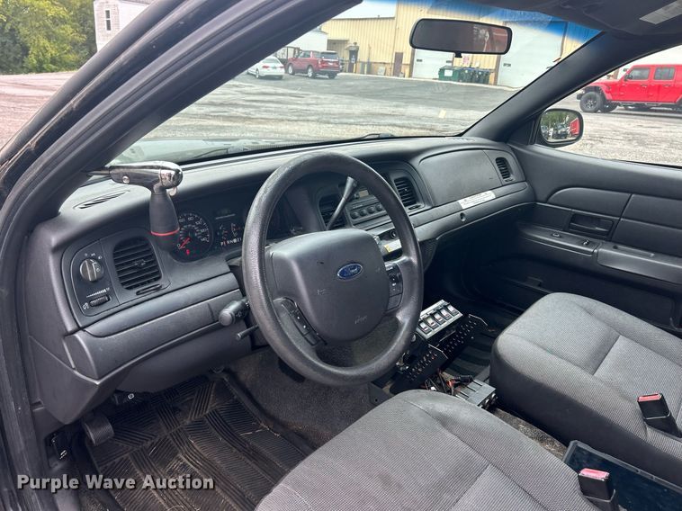 image for item EK3408 2006 Ford Crown Victoria Police Interceptor  