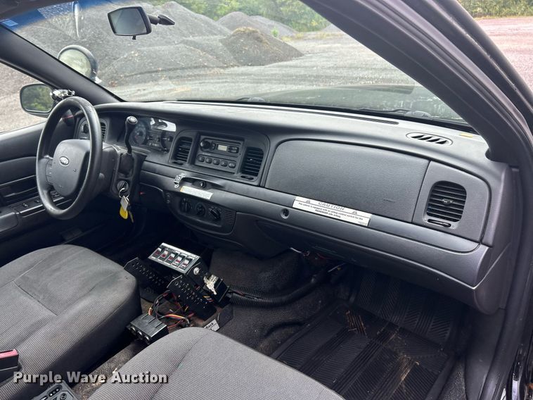 image for item EK3408 2006 Ford Crown Victoria Police Interceptor  