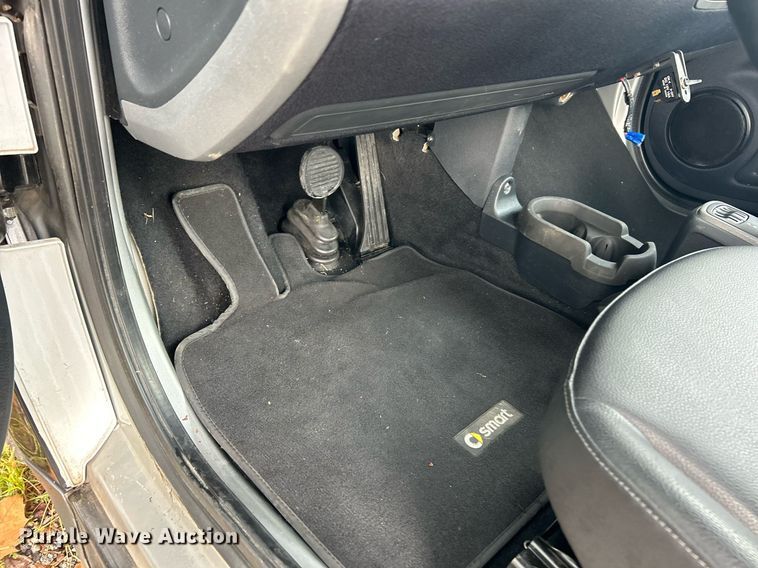 image for item EK3409 2015 Smart Fortwo 