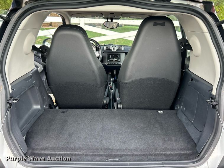 image for item EK3409 2015 Smart Fortwo 