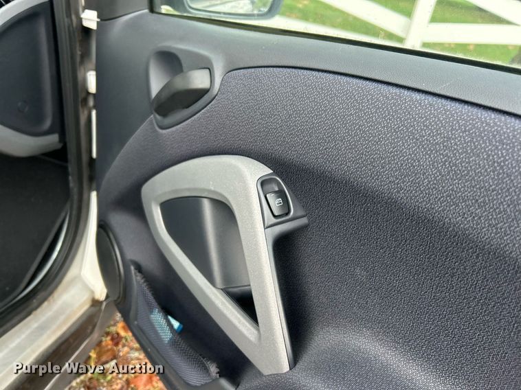 image for item EK3409 2015 Smart Fortwo 