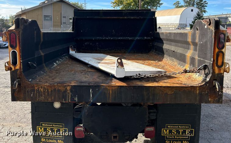 image for item EK3546 2011 Ford F750 Super Duty XL dump truck