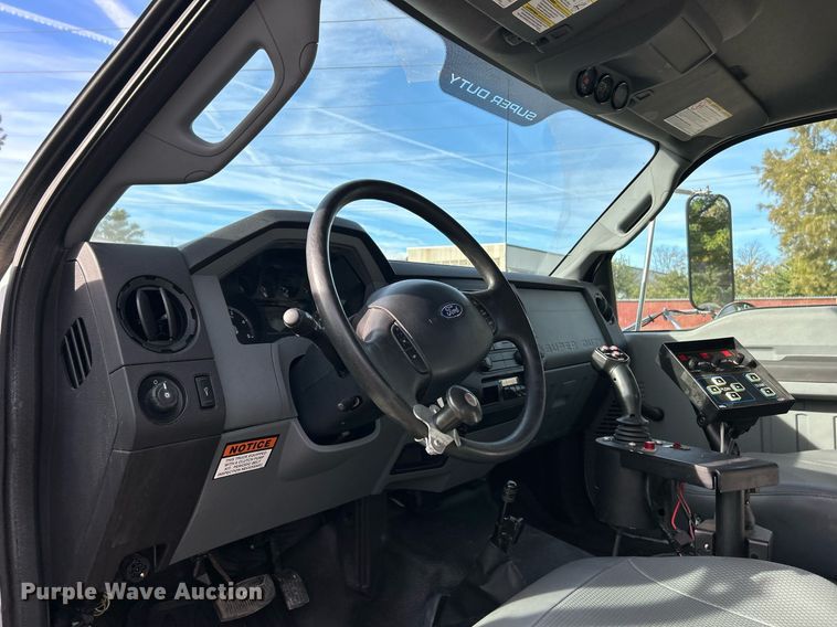 image for item EK3546 2011 Ford F750 Super Duty XL dump truck