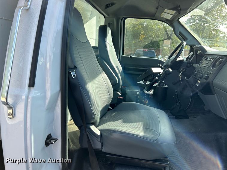 image for item EK3546 2011 Ford F750 Super Duty XL dump truck