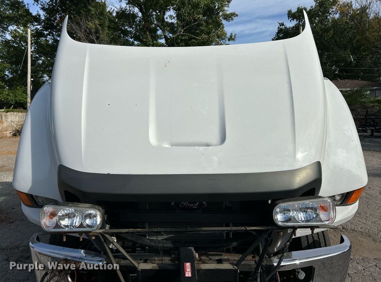 image for item EK3546 2011 Ford F750 Super Duty XL dump truck