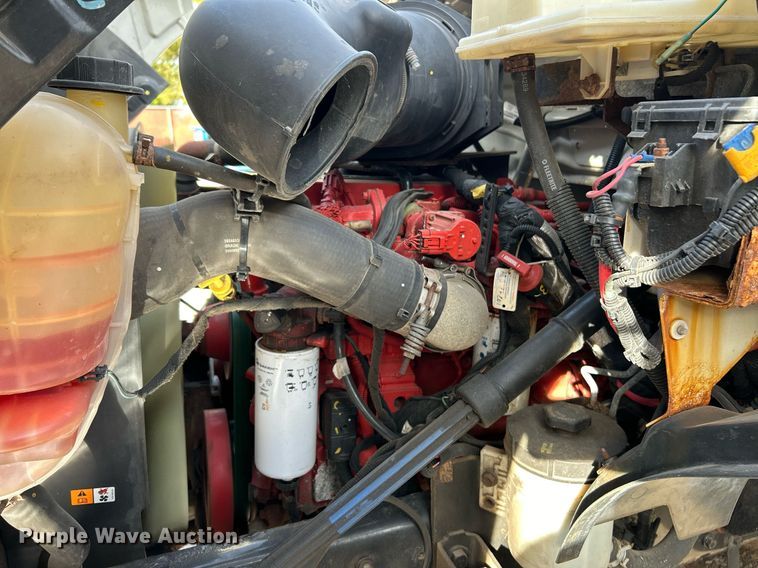 image for item EK3546 2011 Ford F750 Super Duty XL dump truck