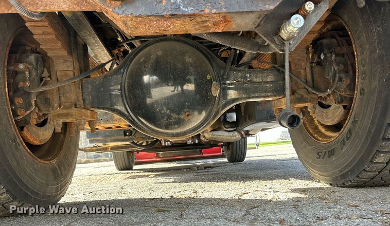 image for item EK3546 2011 Ford F750 Super Duty XL dump truck