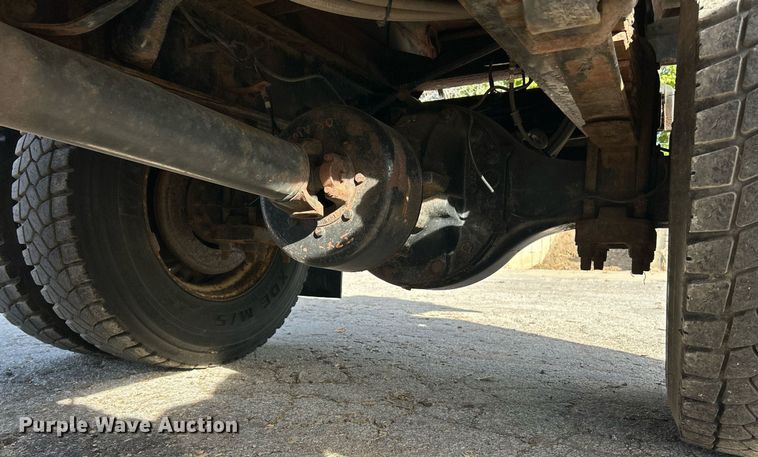 image for item EK3546 2011 Ford F750 Super Duty XL dump truck