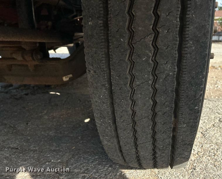 image for item EK3546 2011 Ford F750 Super Duty XL dump truck