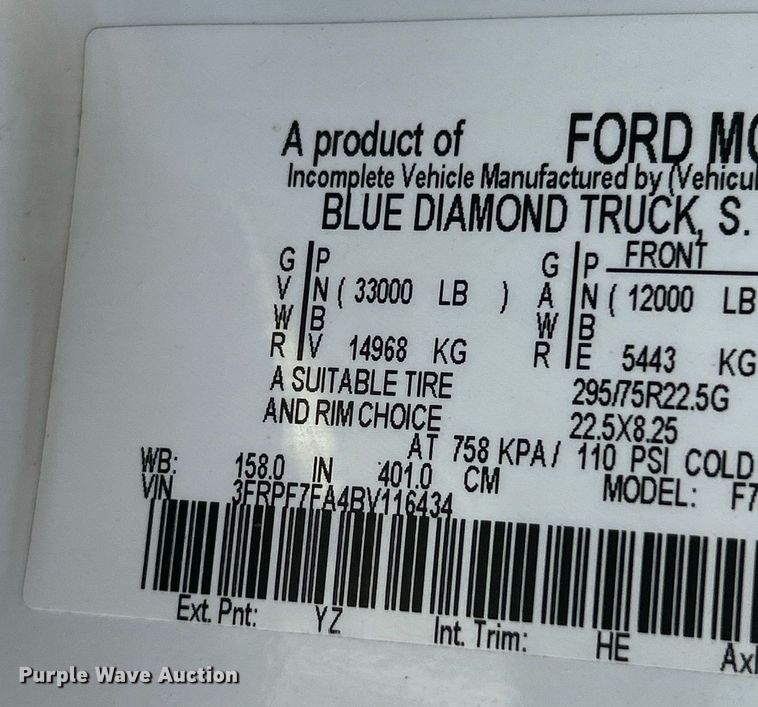 image for item EK3546 2011 Ford F750 Super Duty XL dump truck