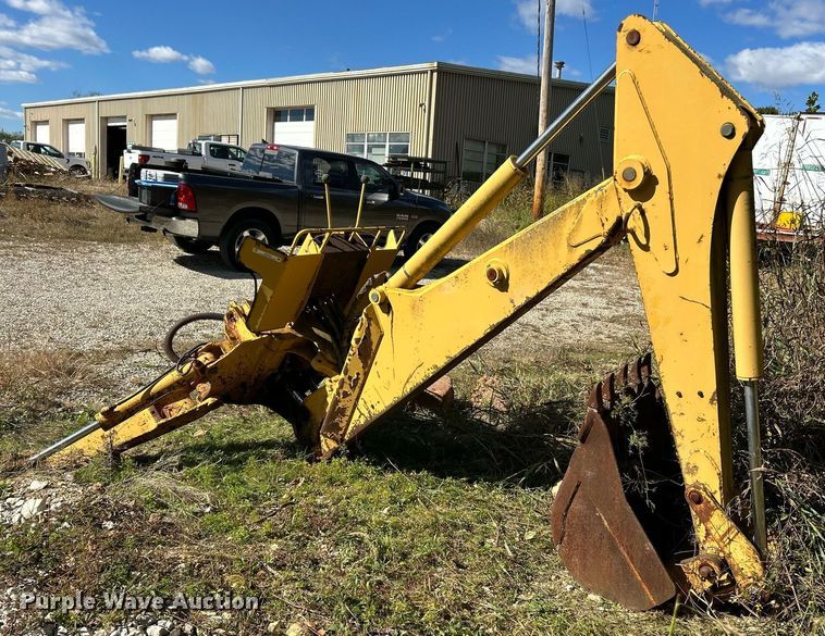 image for item EK3554 John Deere  9310G crawler attachment 