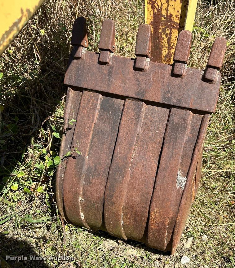 image for item EK3554 John Deere  9310G crawler attachment 