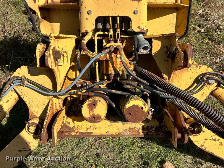 image for item EK3554 John Deere  9310G crawler attachment 