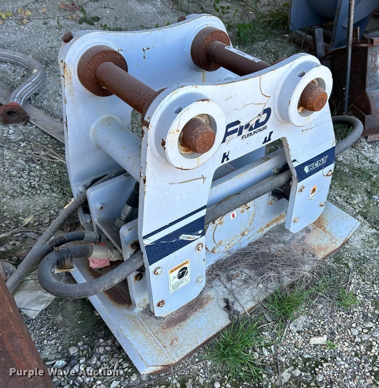 image for item EK3557 FRD Furukawa HP135IIUNV plate compactor