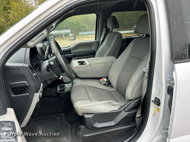 image for item EK3558 2019 Ford  F150 XL SuperCrew pickup truck