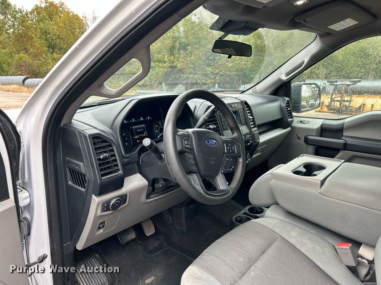 image for item EK3558 2019 Ford  F150 XL SuperCrew pickup truck