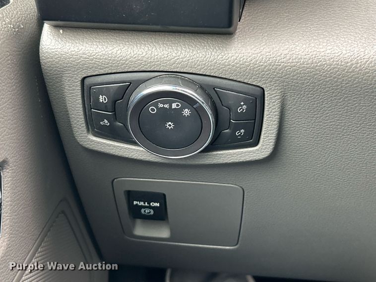 image for item EK3558 2019 Ford  F150 XL SuperCrew pickup truck