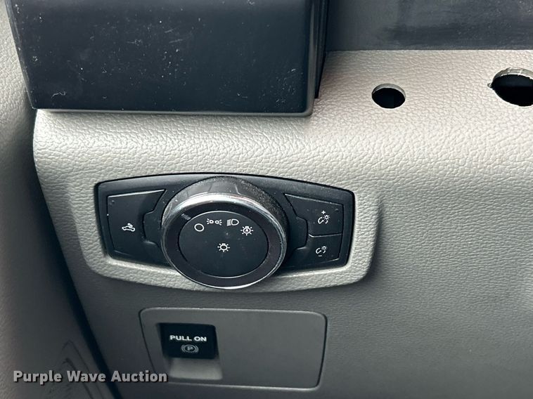 image for item EK3561 2018 Ford F150 XL SuperCab pickup truck