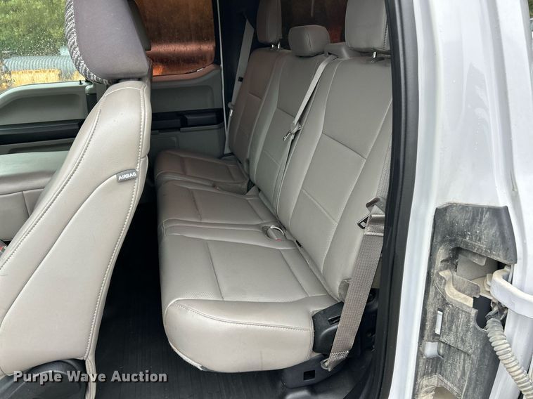 image for item EK3561 2018 Ford F150 XL SuperCab pickup truck