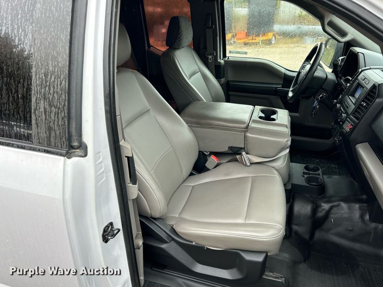 image for item EK3561 2018 Ford F150 XL SuperCab pickup truck