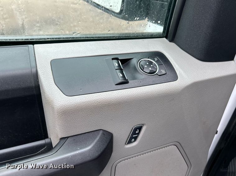 image for item EK3563 2017 Ford F150 XL pickup truck