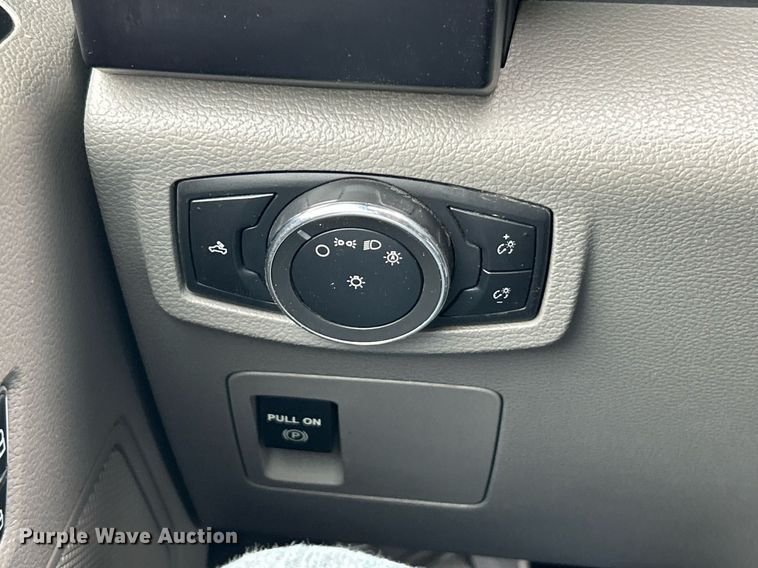 image for item EK3563 2017 Ford F150 XL pickup truck