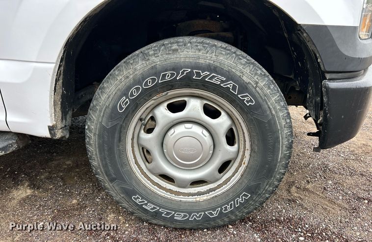 image for item EK3563 2017 Ford F150 XL pickup truck