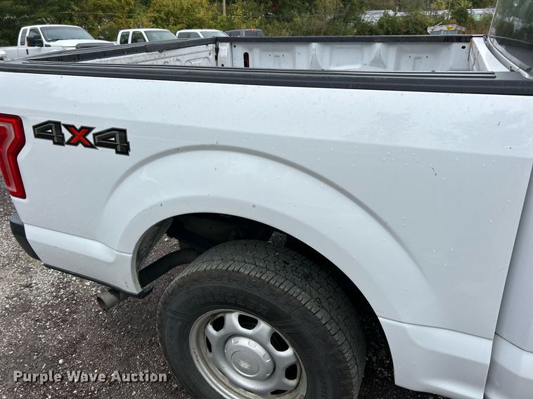 image for item EK3564 2015 Ford F150 XL SuperCrew pickup truck