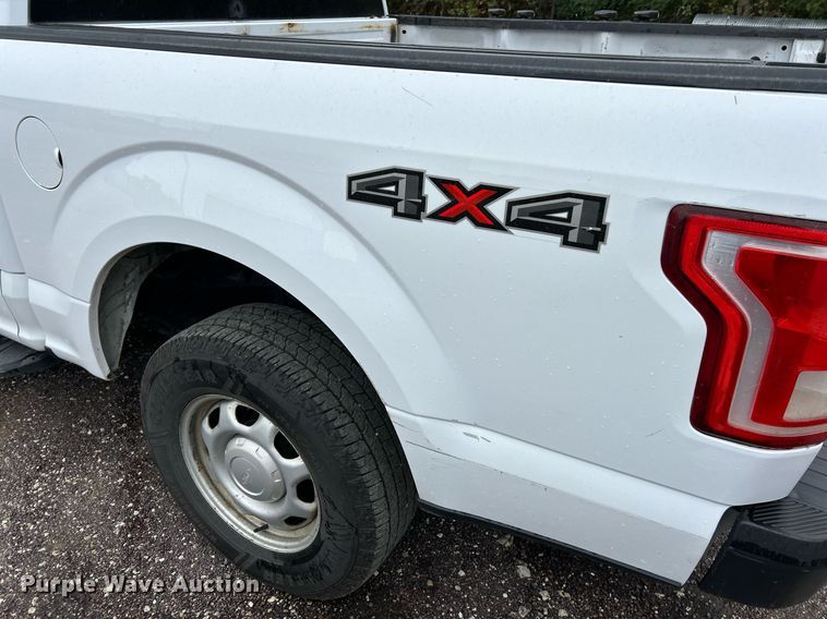 image for item EK3564 2015 Ford F150 XL SuperCrew pickup truck